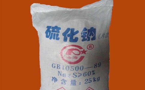 浮选工艺中硫化钠起什么作用？